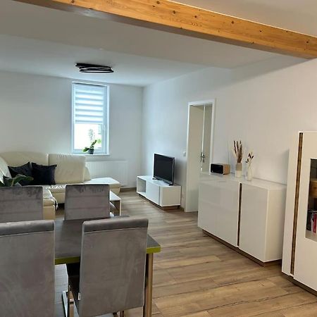 Eisfelder Auszeit Appartement Buitenkant foto