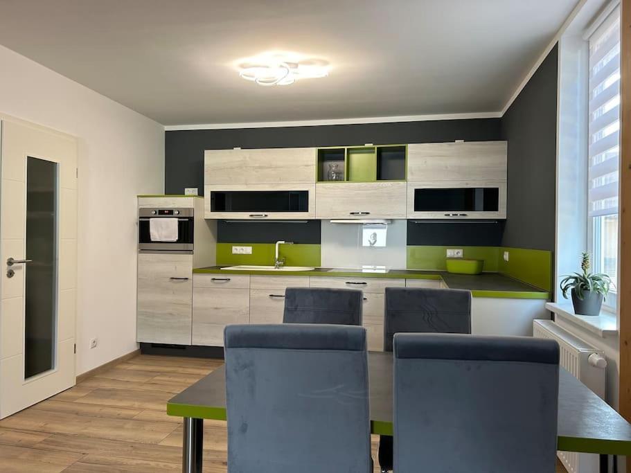 Eisfelder Auszeit Appartement Buitenkant foto